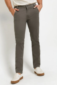 model celana chino 