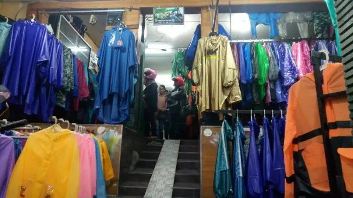 jas hujan anti rembes