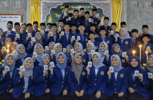 Almamater universitas 1 Kiriman dari cutomer rumah seragam