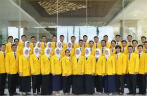 jas almamater kuning universitas Kiriman dari cutomer rumah seragam